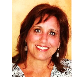 Julie Schaeffer Photo 34