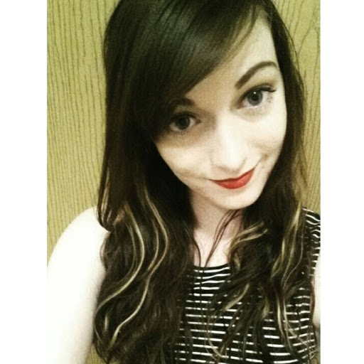 Amber Chamberlain Photo 34