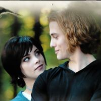 Julie Jennings Photo 33