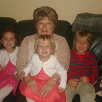 Anita Robbins Photo 10