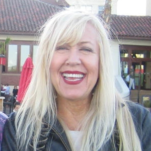 Kimberly Bauer Photo 39