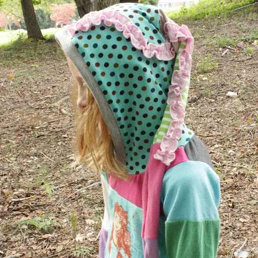 Shannon Burns Photo 6