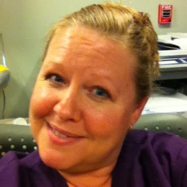 Samantha Smith Photo 32