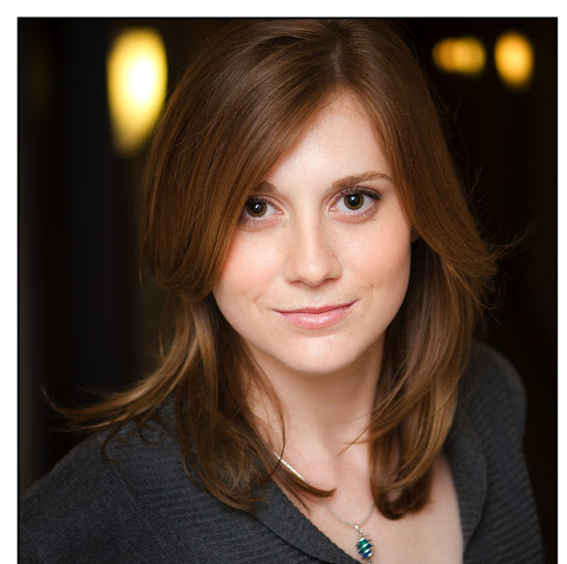 Kristen Lavallee Photo 15