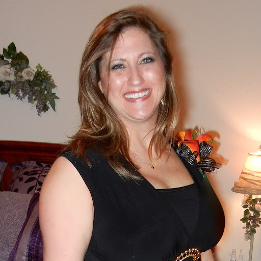 Suzanne Morgan Photo 27