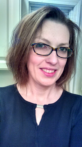 Elizabeth Delaney Photo 9