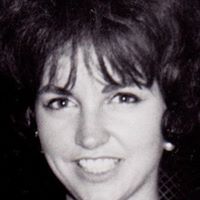 Joyce Carlisle Photo 11