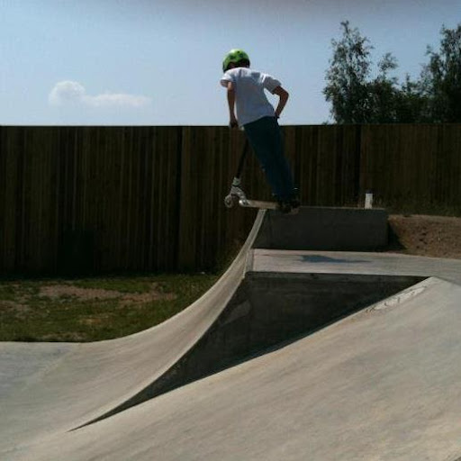 Josh Stringer Photo 15