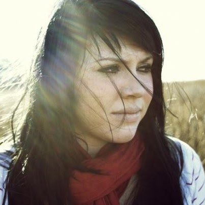Julia Bonner Photo 6