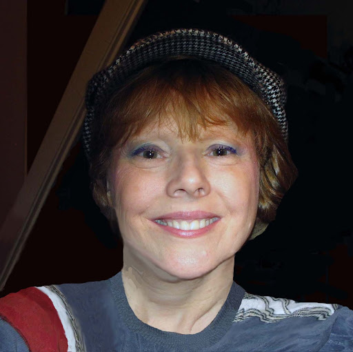 Amy Weaver Photo 28