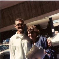 Debbie Bender Photo 32
