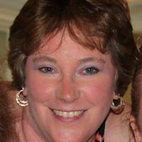 Jennifer Beyer Photo 20