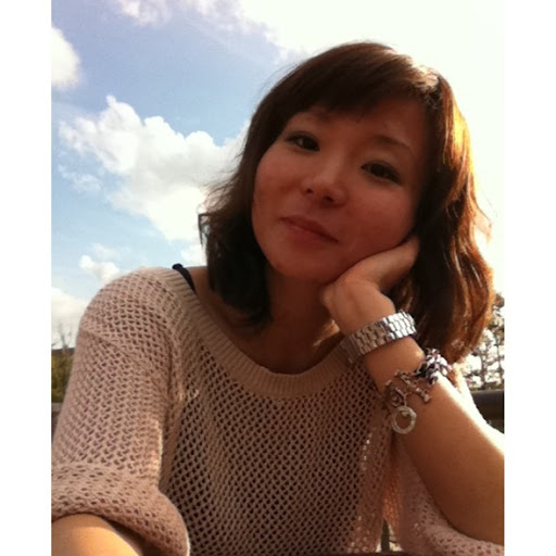Yang Li Photo 31