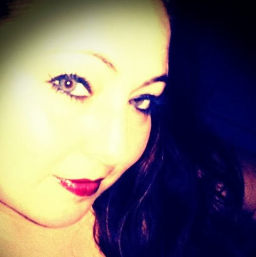 Tanya Sandoval Photo 14