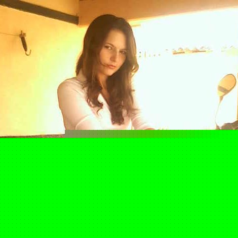 Regina Torres Photo 21