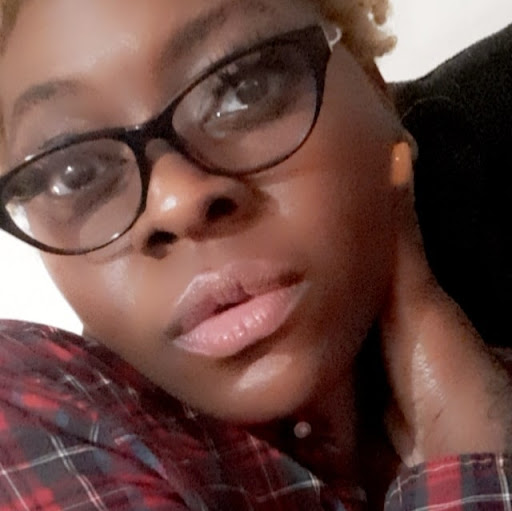 Candy Williams Photo 20