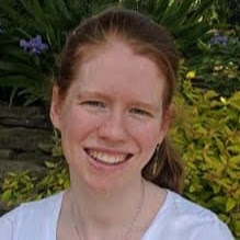 Elizabeth Golden Photo 36