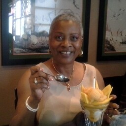 Sandra Wade Photo 25