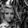 Jennifer Leonard Photo 8