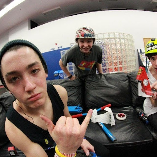 Jordie Robinson Photo 7