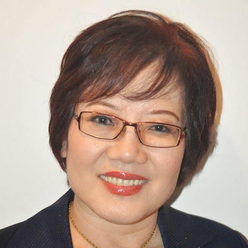 Hong Liu Photo 18
