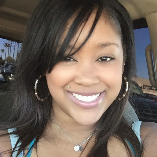 Erica Carter Photo 13