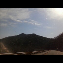 Lisa Underhill Photo 12