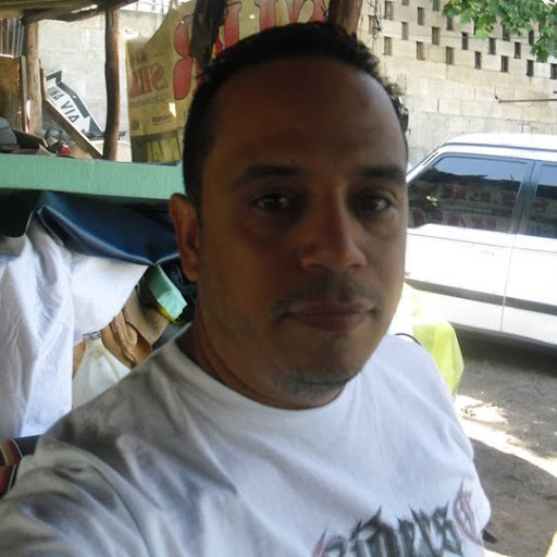 Miguel Espinal Photo 33