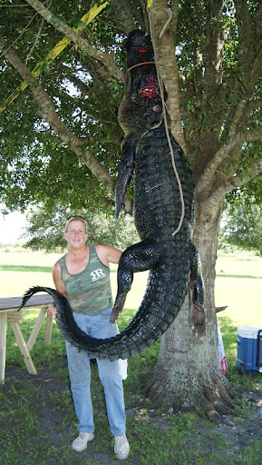 Lisa Upton Photo 40