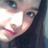 Kristine Gomez Photo 33