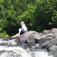 Cynthia Knox Photo 7