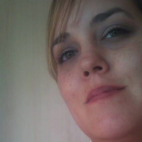 Sara Clarke Photo 24