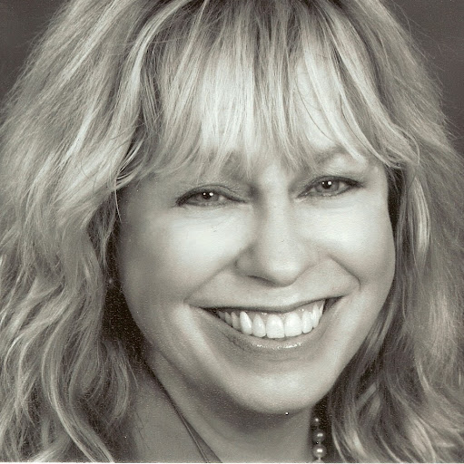 Patricia Griffith Photo 37