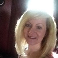 Christine Ward Photo 36