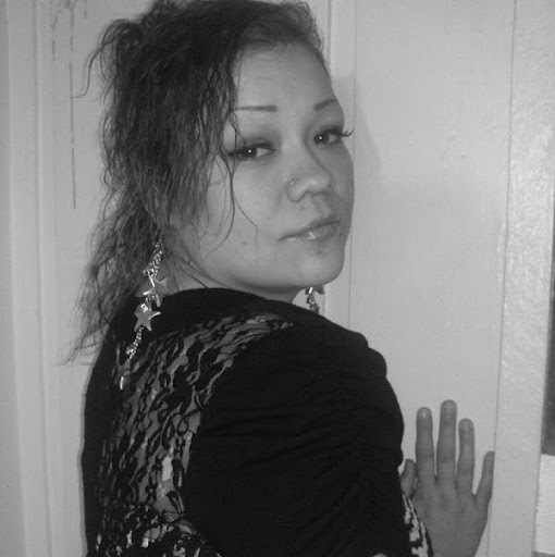 Angela Gonzales Photo 22