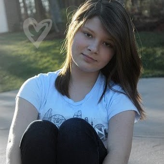 Summer Stewart Photo 8