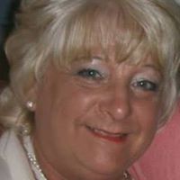Susan Winter Photo 26