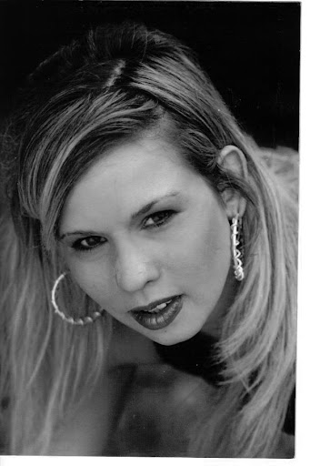 Heather Bolton Photo 45