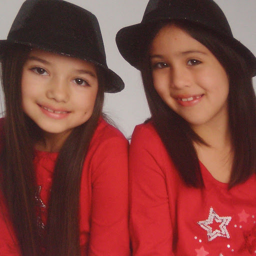 Annette Alaniz Photo 15