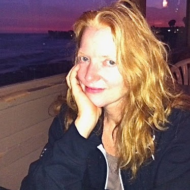 Lisa Huston Photo 17