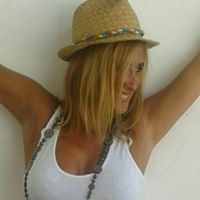 Sandra Bernal Photo 38