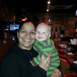 Susie Ruiz Photo 31