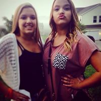 Anna Combs Photo 15