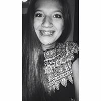 Julia Costello Photo 1