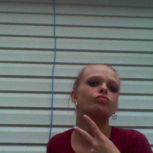 Ashley Swint Photo 11