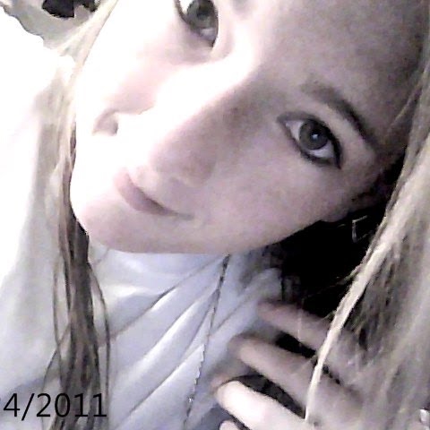 Carissa Davis Photo 9