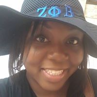Racquel Robinson Photo 8