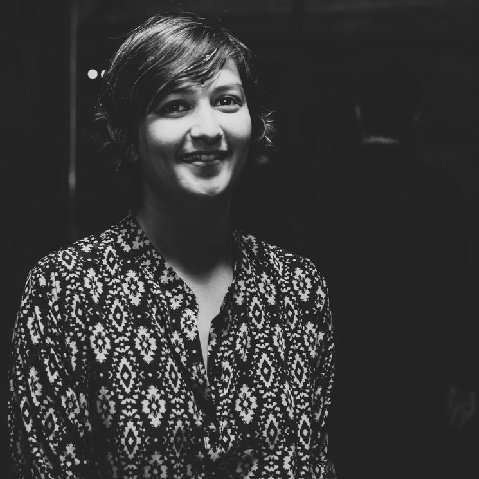 Alana Lowe Photo 5