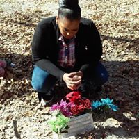 Tracie Brown Photo 2