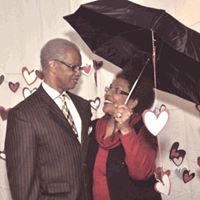 Elaine Barnes Photo 51